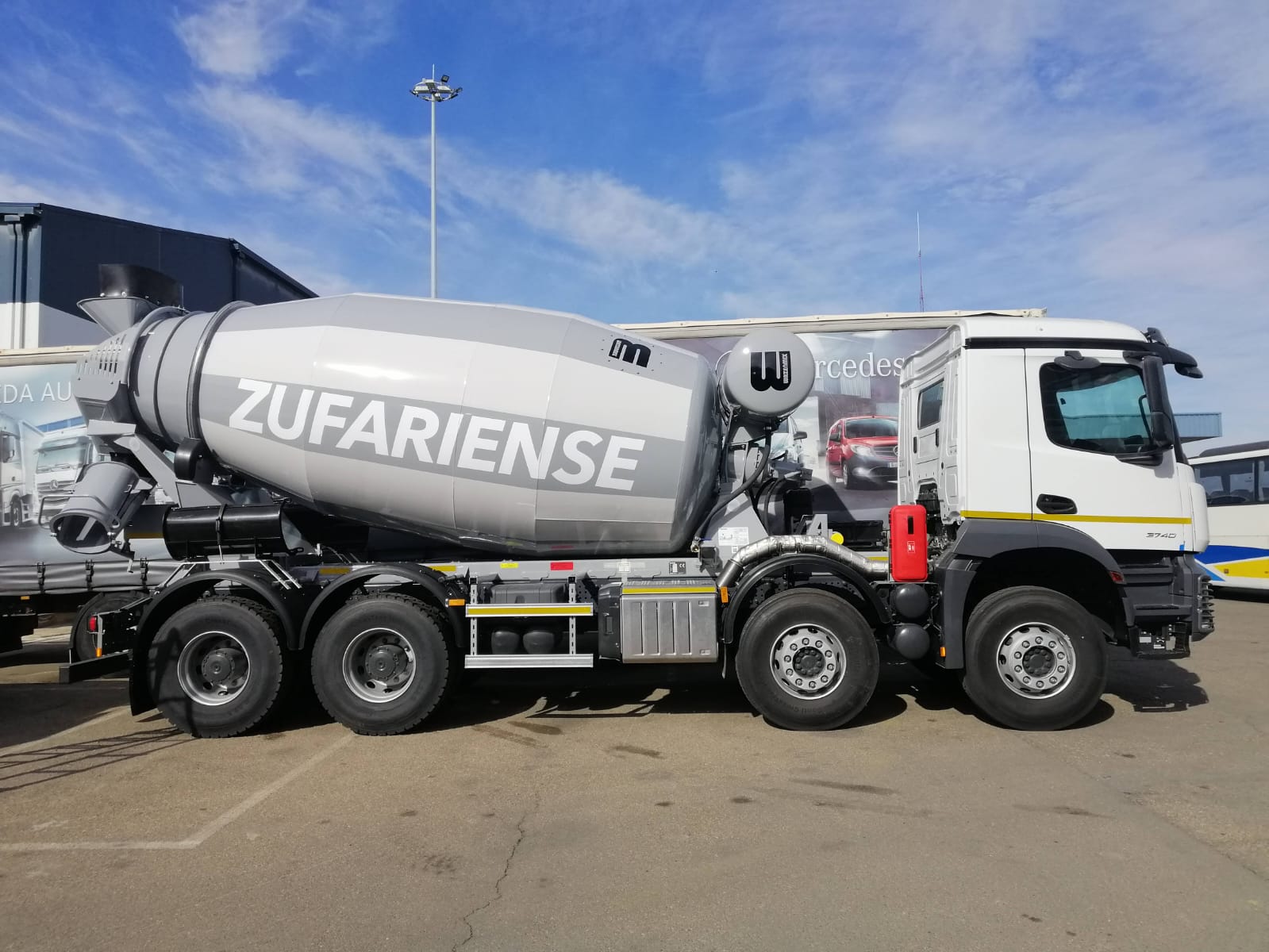 Zufariense. Transporte de Hormigon